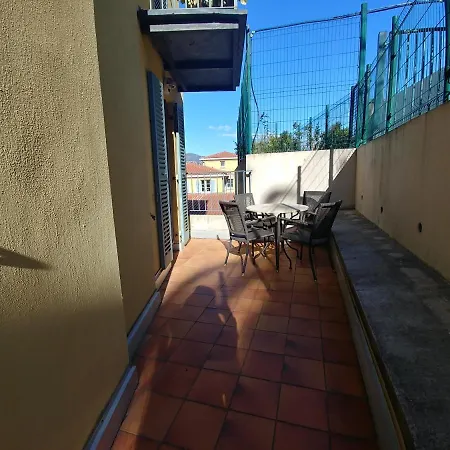 Апартаменты Flat With Terrace